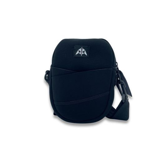 Crossbody bag with zipped closure, removable & adjustable strap, slip pocket at front, made from neoprene recycled from wetsuits in black.