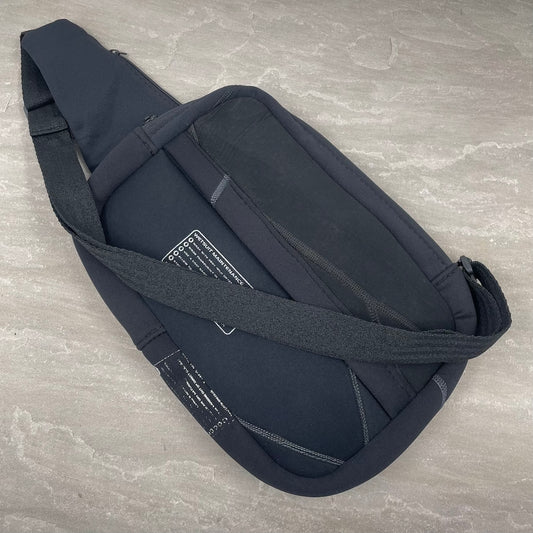 SALE | Sling Crossbody Bag Black