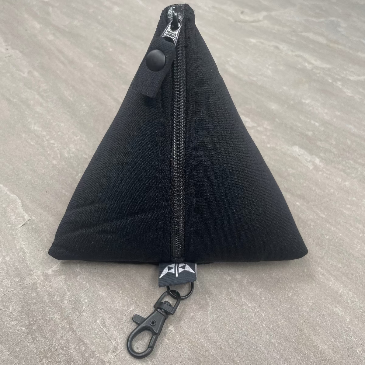 SALE | Trinity Pyramid Pouch Large