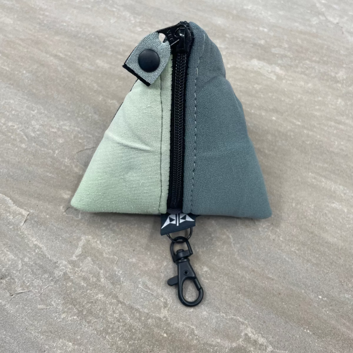 SALE | Trinity Pyramid Pouch